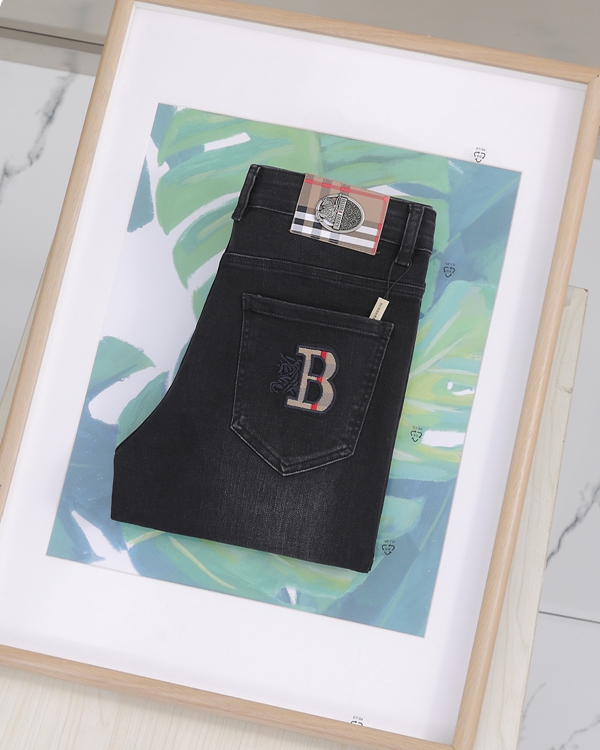 ブランドジーンズ正面デザイン